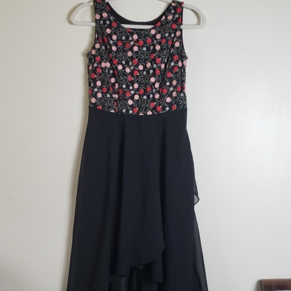 Zink London embroidered asymmetrical hem dress - Picture 3 of 8
